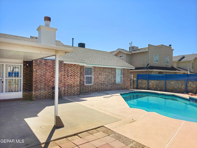 12057 AUTUMN GATE Drive, El Paso, TX 79936