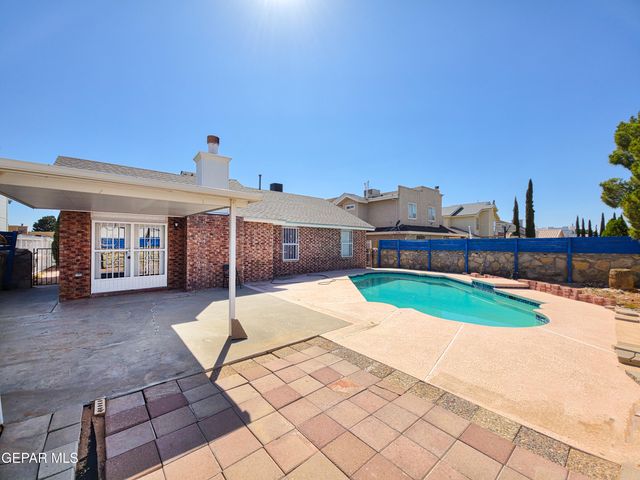 12057 AUTUMN GATE Drive, El Paso, TX 79936