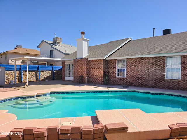 12057 AUTUMN GATE Drive, El Paso, TX 79936