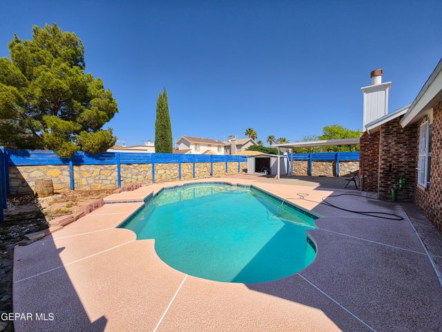 12057 AUTUMN GATE Drive, El Paso, TX 79936