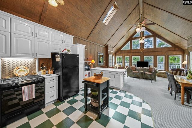 1903 Lakeshore Road, Camden, SC 29020