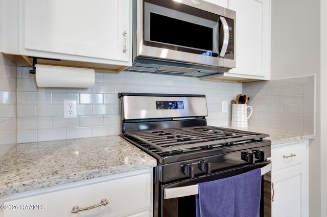 1806 Highland Drive, New Iberia, LA 70560