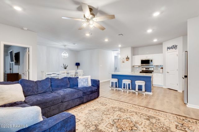 1806 Highland Drive, New Iberia, LA 70560