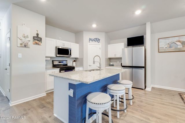 1806 Highland Drive, New Iberia, LA 70560