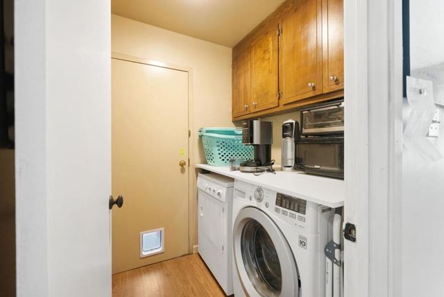 2005 Parrott Drive, San Mateo, CA 94402