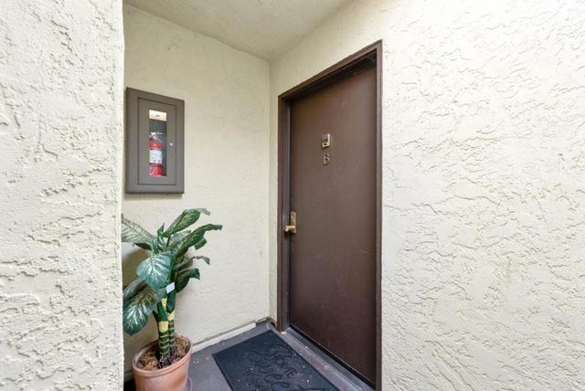 2005 Parrott Drive, San Mateo, CA 94402