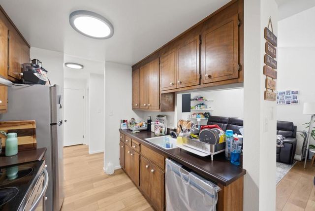 2005 Parrott Drive, San Mateo, CA 94402