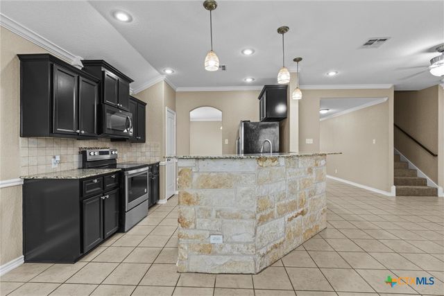 6302 Great Divide Road, Killeen, TX 76549