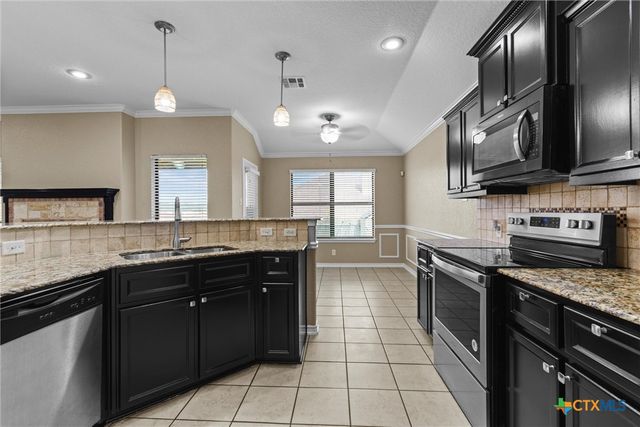 6302 Great Divide Road, Killeen, TX 76549