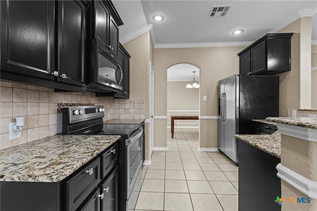 6302 Great Divide Road, Killeen, TX 76549