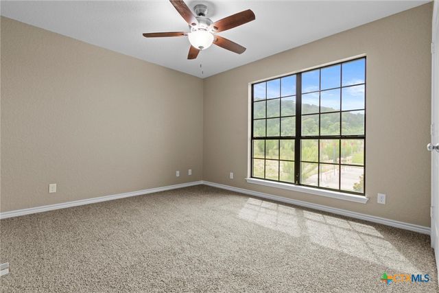 6302 Great Divide Road, Killeen, TX 76549