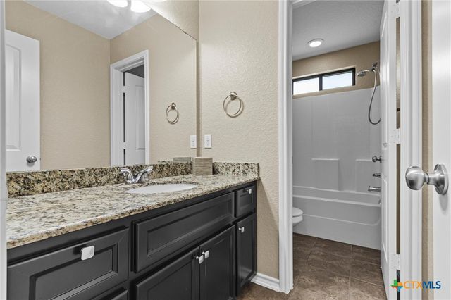 6302 Great Divide Road, Killeen, TX 76549