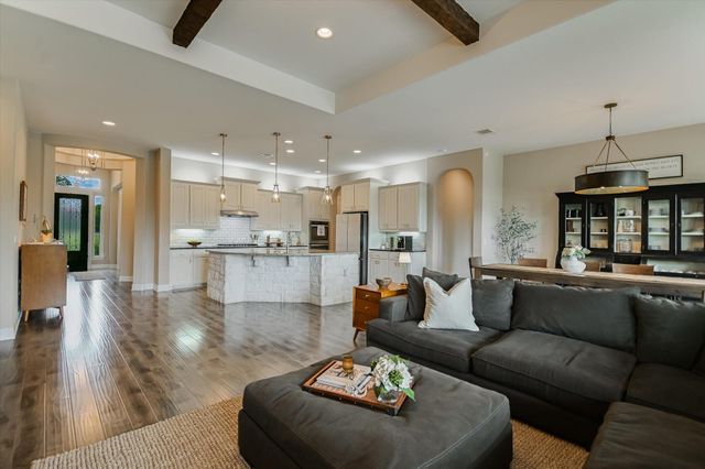 264 Sunny Slope RD, Liberty Hill, TX 78642