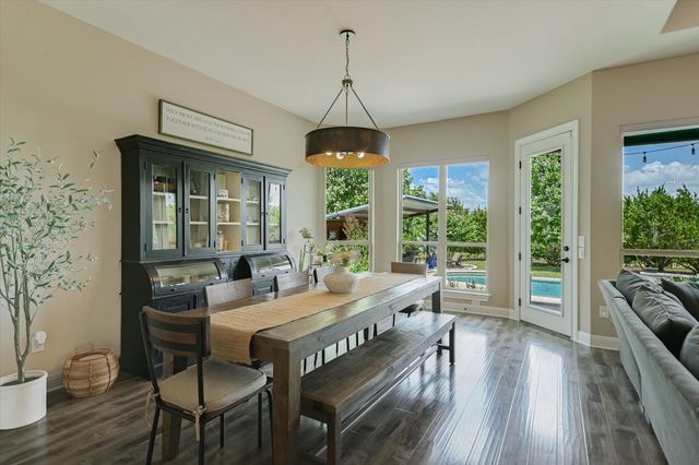 264 Sunny Slope RD, Liberty Hill, TX 78642