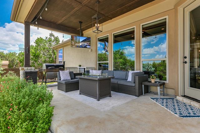 264 Sunny Slope RD, Liberty Hill, TX 78642