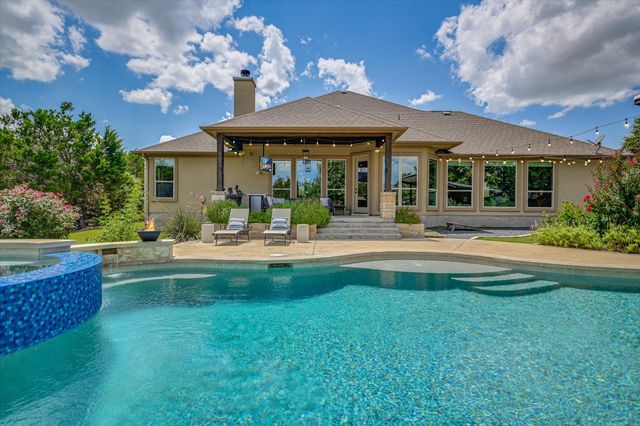 264 Sunny Slope RD, Liberty Hill, TX 78642