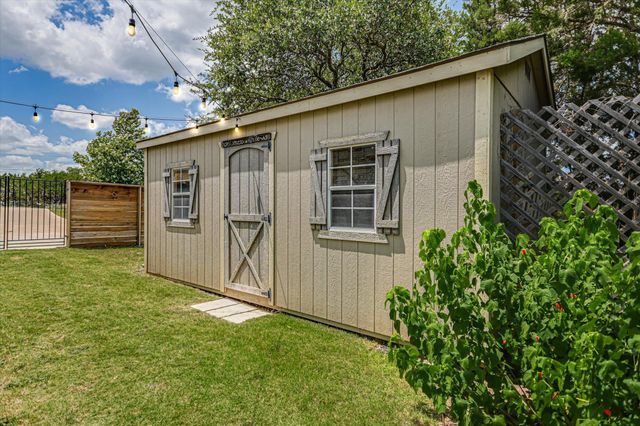 264 Sunny Slope RD, Liberty Hill, TX 78642