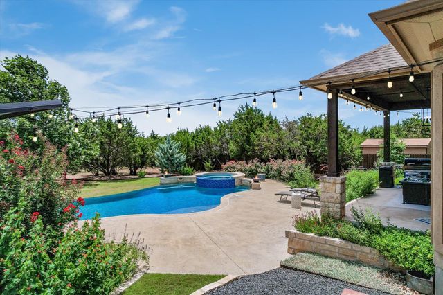 264 Sunny Slope RD, Liberty Hill, TX 78642