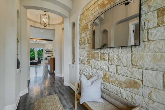 264 Sunny Slope RD, Liberty Hill, TX 78642