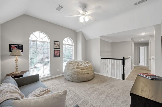 31 E Amberglow Circle, The Woodlands, TX 77381