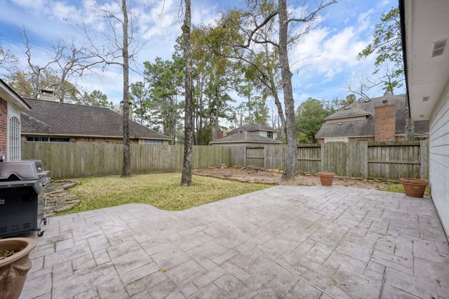 31 E Amberglow Circle, The Woodlands, TX 77381