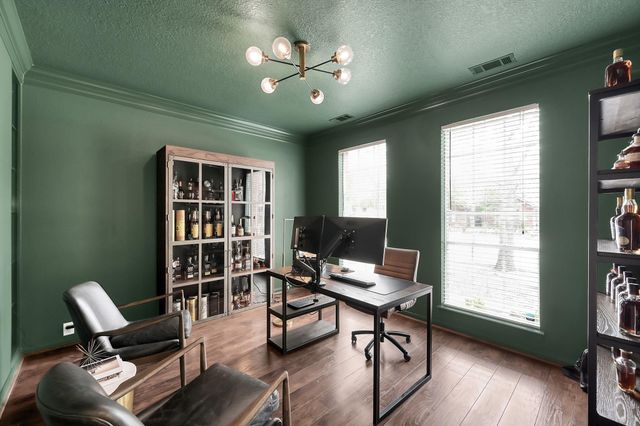 31 E Amberglow Circle, The Woodlands, TX 77381