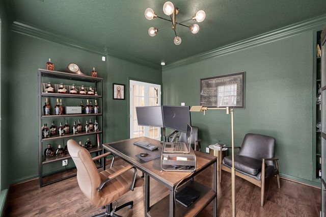 31 E Amberglow Circle, The Woodlands, TX 77381