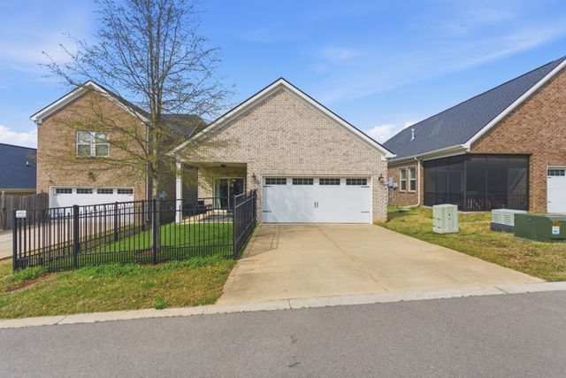 4153 Magnolia Farms Dr, Hermitage, TN 37076