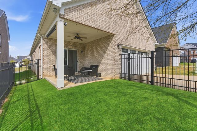 4153 Magnolia Farms Dr, Hermitage, TN 37076