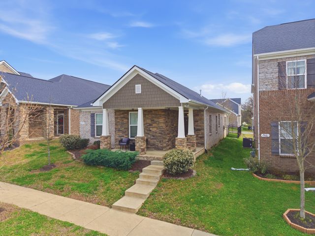 4153 Magnolia Farms Dr, Hermitage, TN 37076