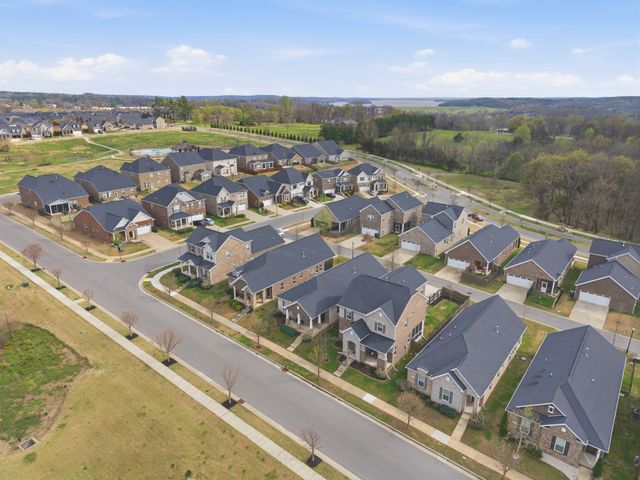 4153 Magnolia Farms Dr, Hermitage, TN 37076