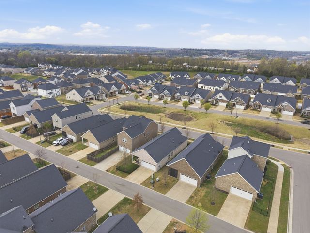 4153 Magnolia Farms Dr, Hermitage, TN 37076