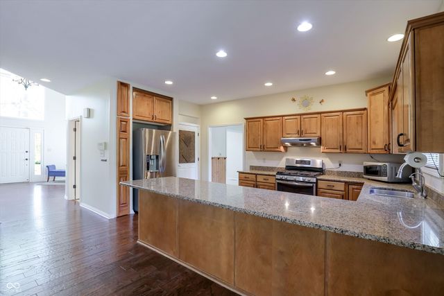 10795 Timber Springs Drive E, Fishers, IN 46038