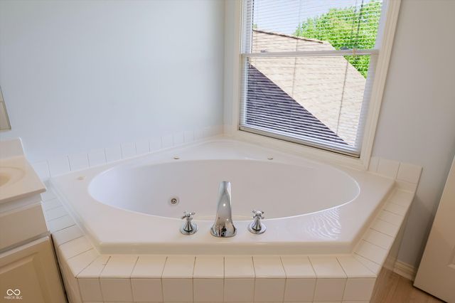 10795 Timber Springs Drive E, Fishers, IN 46038