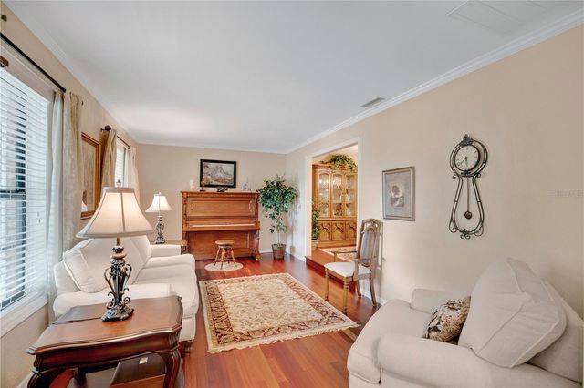 231 WHITE OAK CIRCLE, Maitland, FL 32751