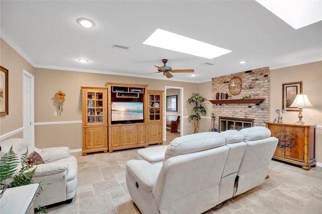 231 WHITE OAK CIRCLE, Maitland, FL 32751