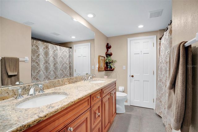 231 WHITE OAK CIRCLE, Maitland, FL 32751