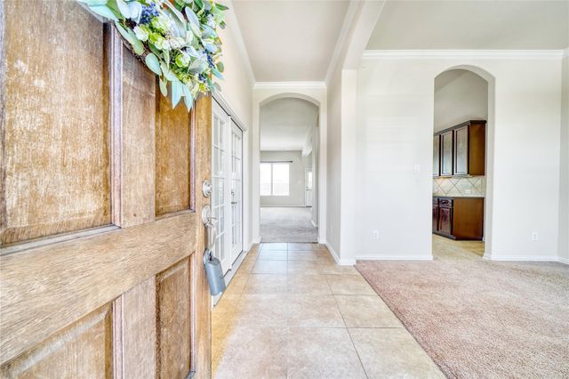 9515 Taylor Lane, Mont Belvieu, TX 77523