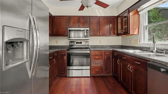 4123 Silver Fox Court, High Point, NC 27265