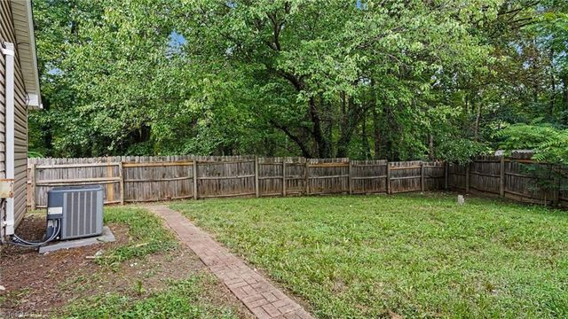 4123 Silver Fox Court, High Point, NC 27265