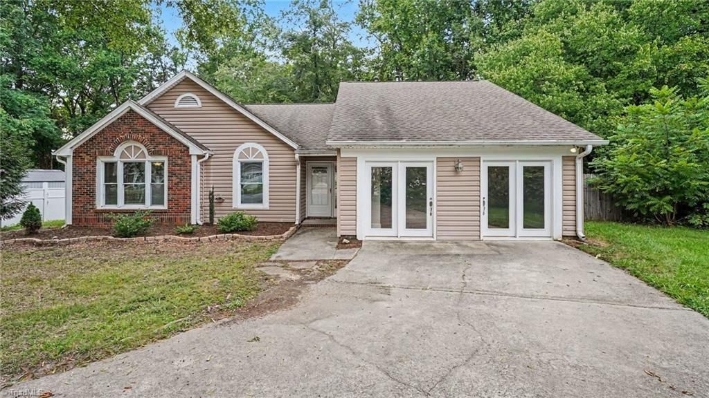 4123 Silver Fox Court, High Point, NC 27265