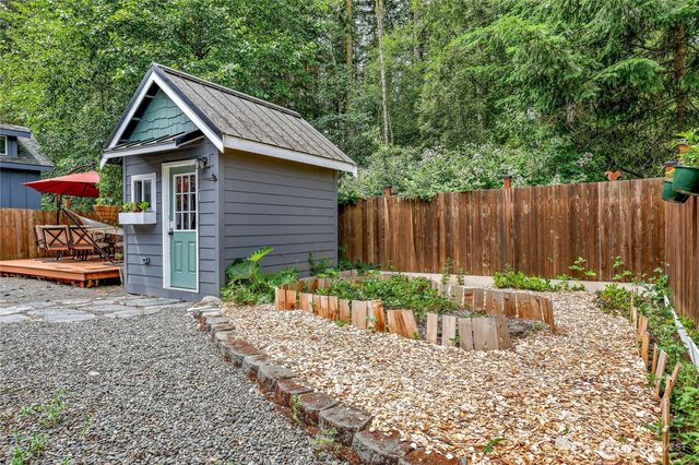 1879 Eddy Street, Port Townsend, WA 98368