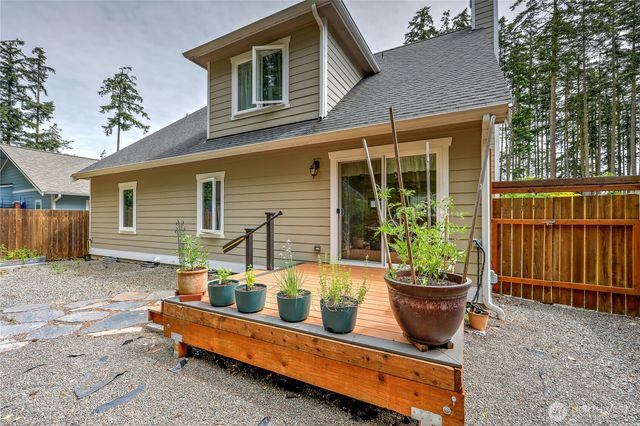 1879 Eddy Street, Port Townsend, WA 98368
