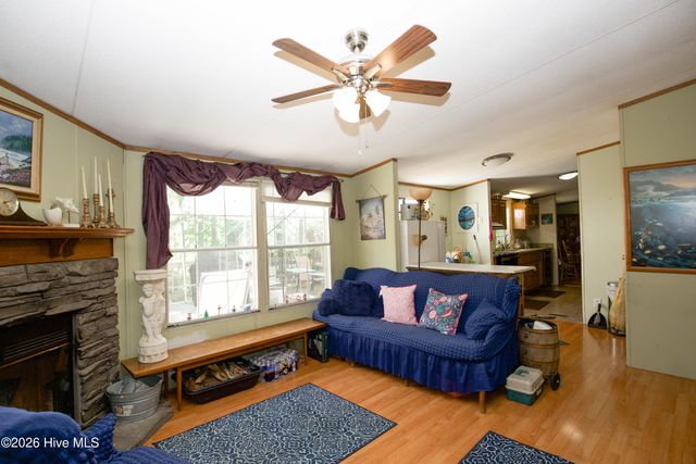 168 Riverview Drive, Vass, NC 28394