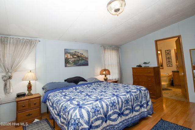 168 Riverview Drive, Vass, NC 28394