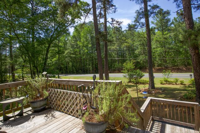 168 Riverview Drive, Vass, NC 28394