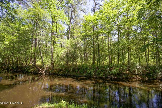168 Riverview Drive, Vass, NC 28394