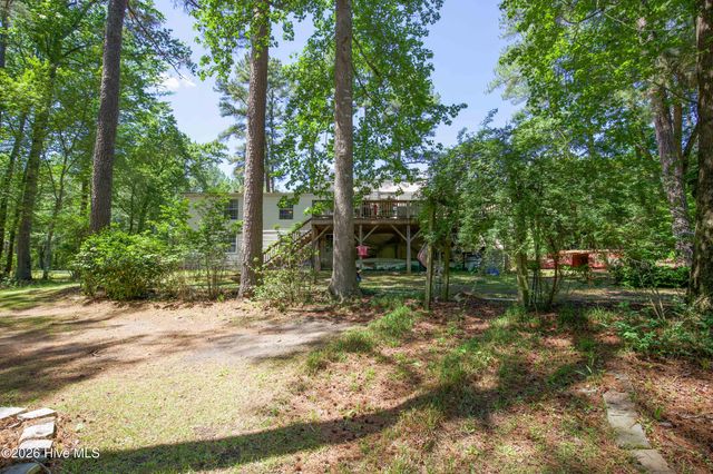 168 Riverview Drive, Vass, NC 28394