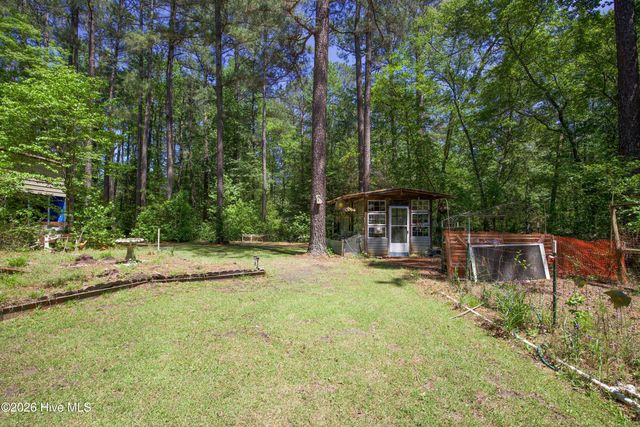 168 Riverview Drive, Vass, NC 28394