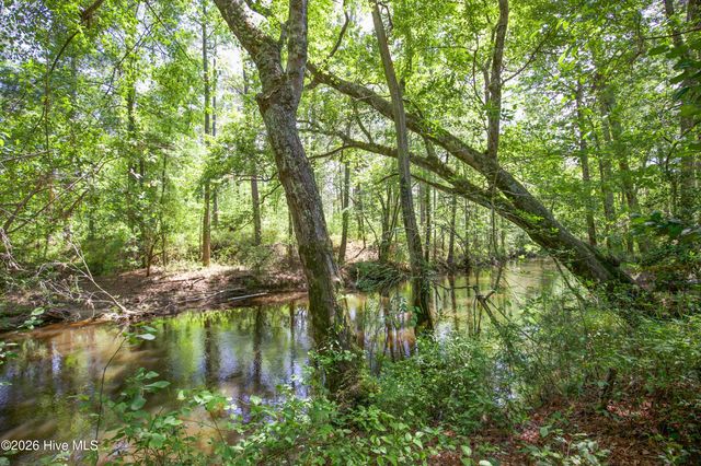 168 Riverview Drive, Vass, NC 28394